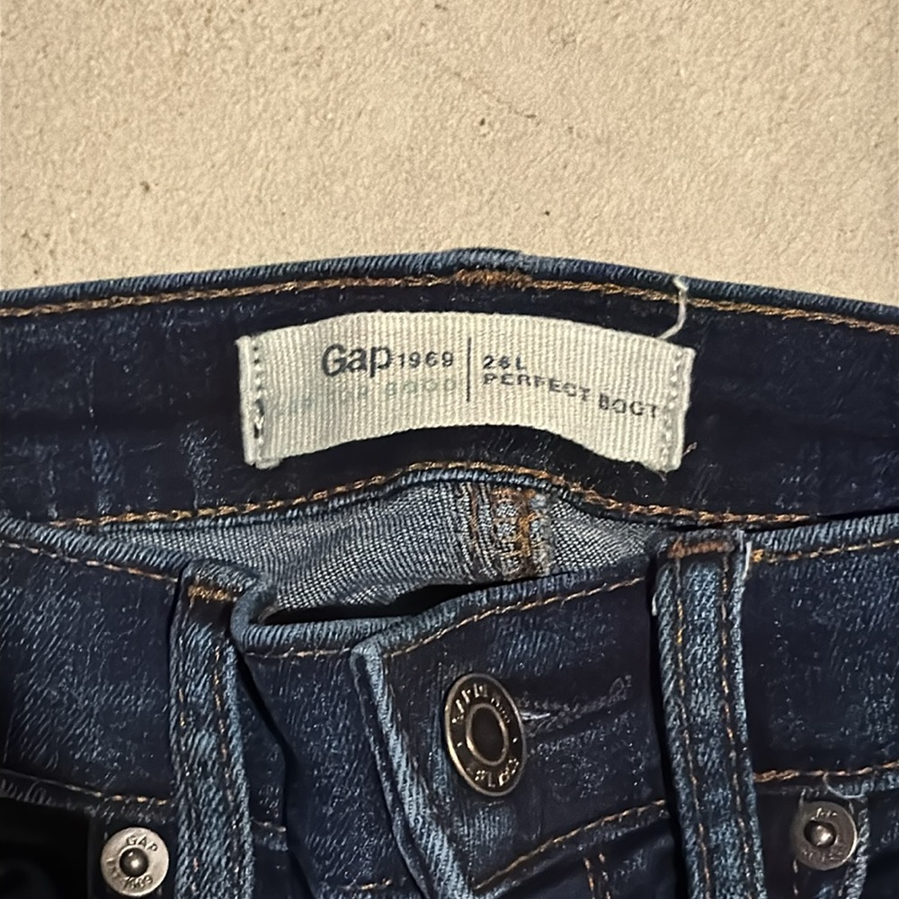 GAP Dark Blue perfect boot  Women's Jeans - Picture 2 of 3